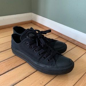 Black Converse